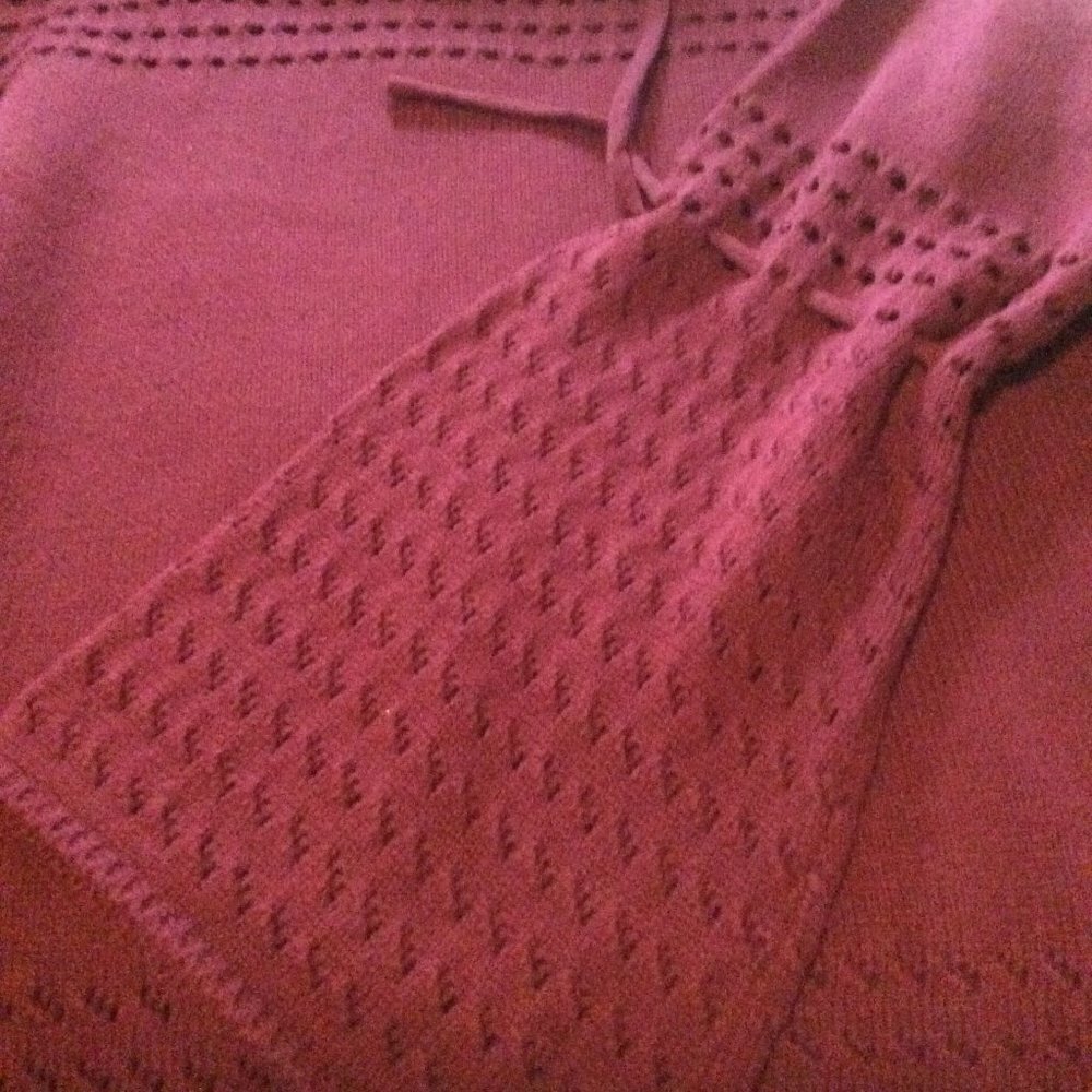 Ladies Top - Picture 3 of 7